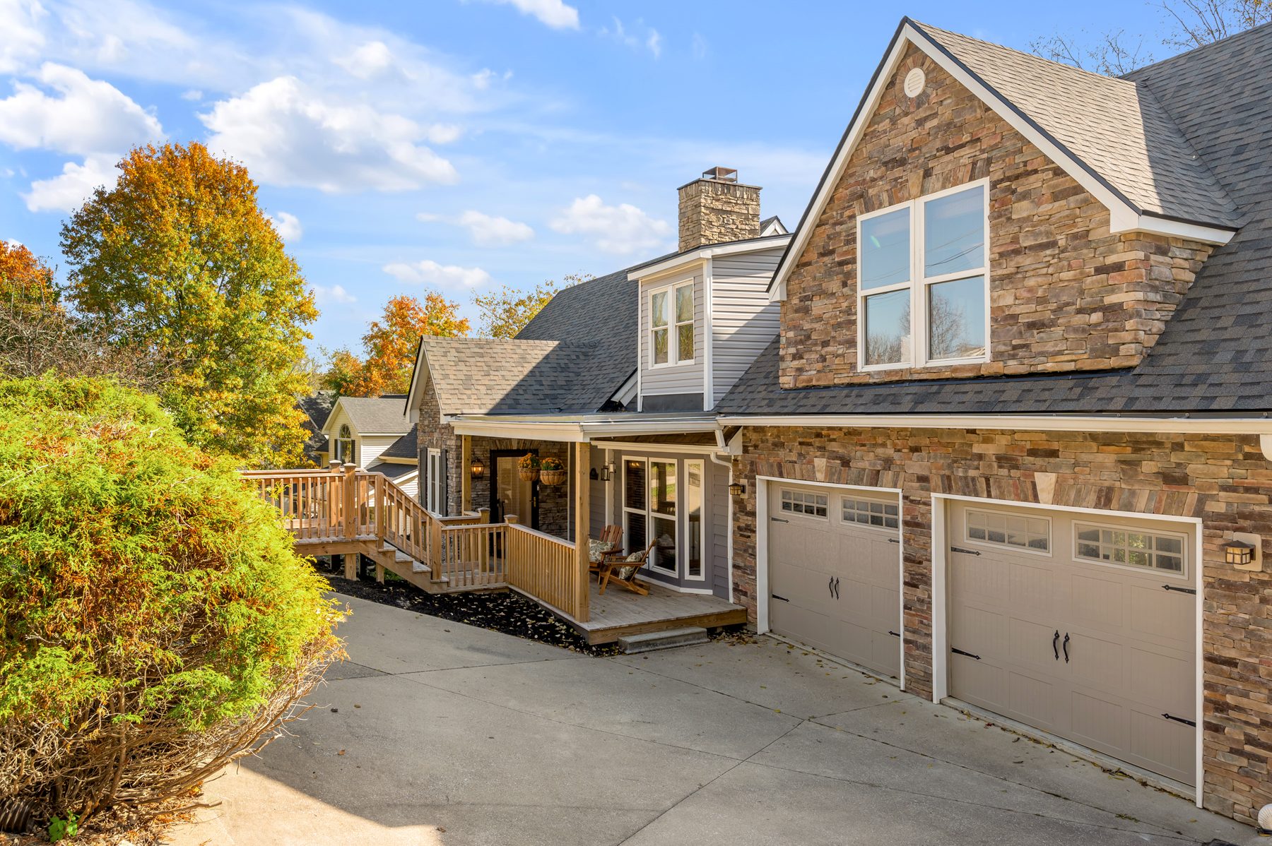 109 Harborside Court