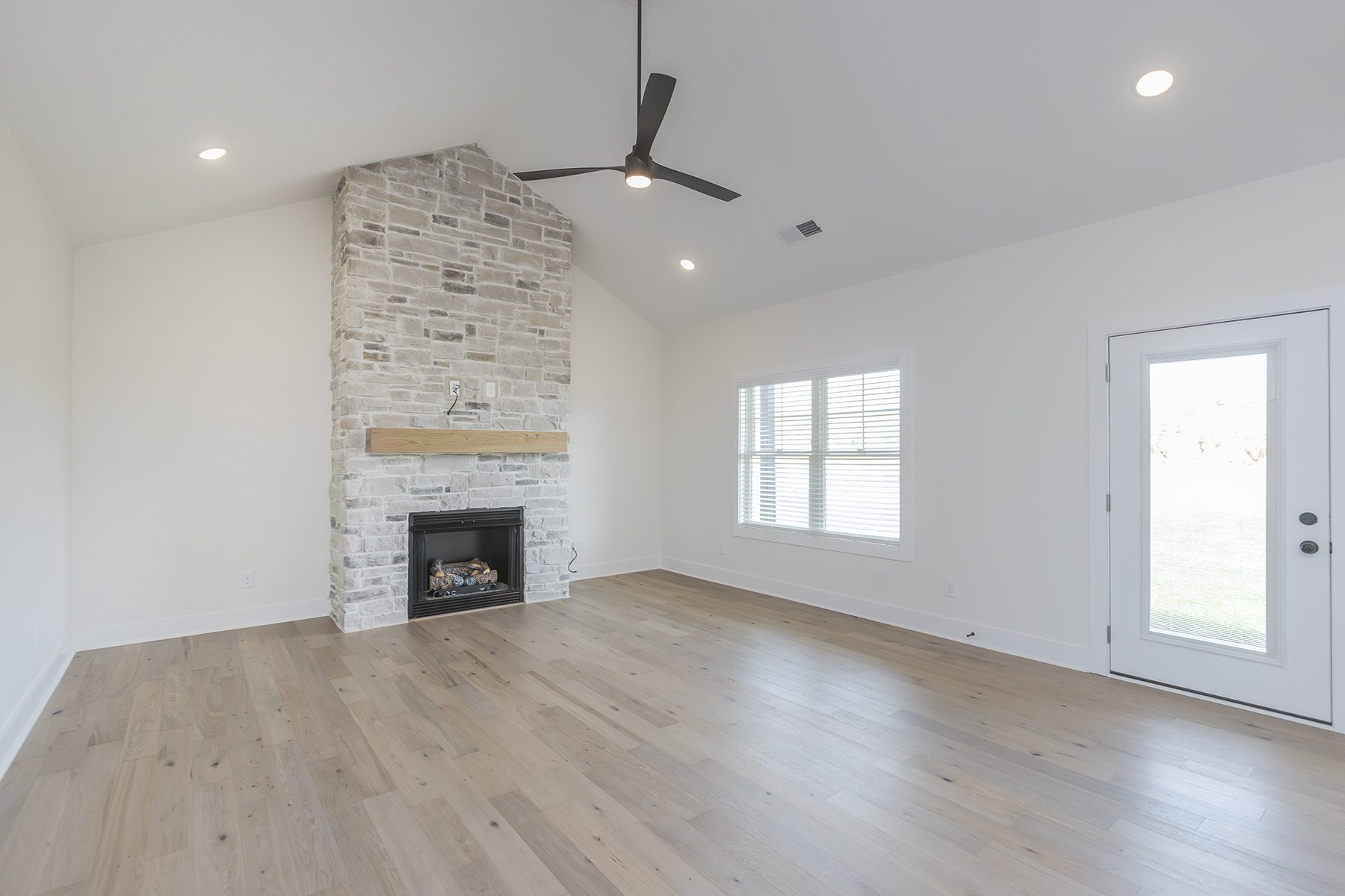 1104 Mission Drive, Richmond, KY 40475