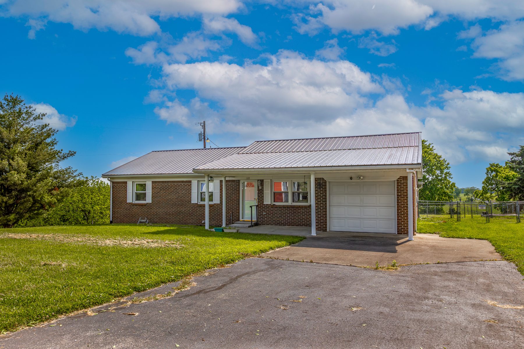 122 Barker Way, Lancaster, KY 40444