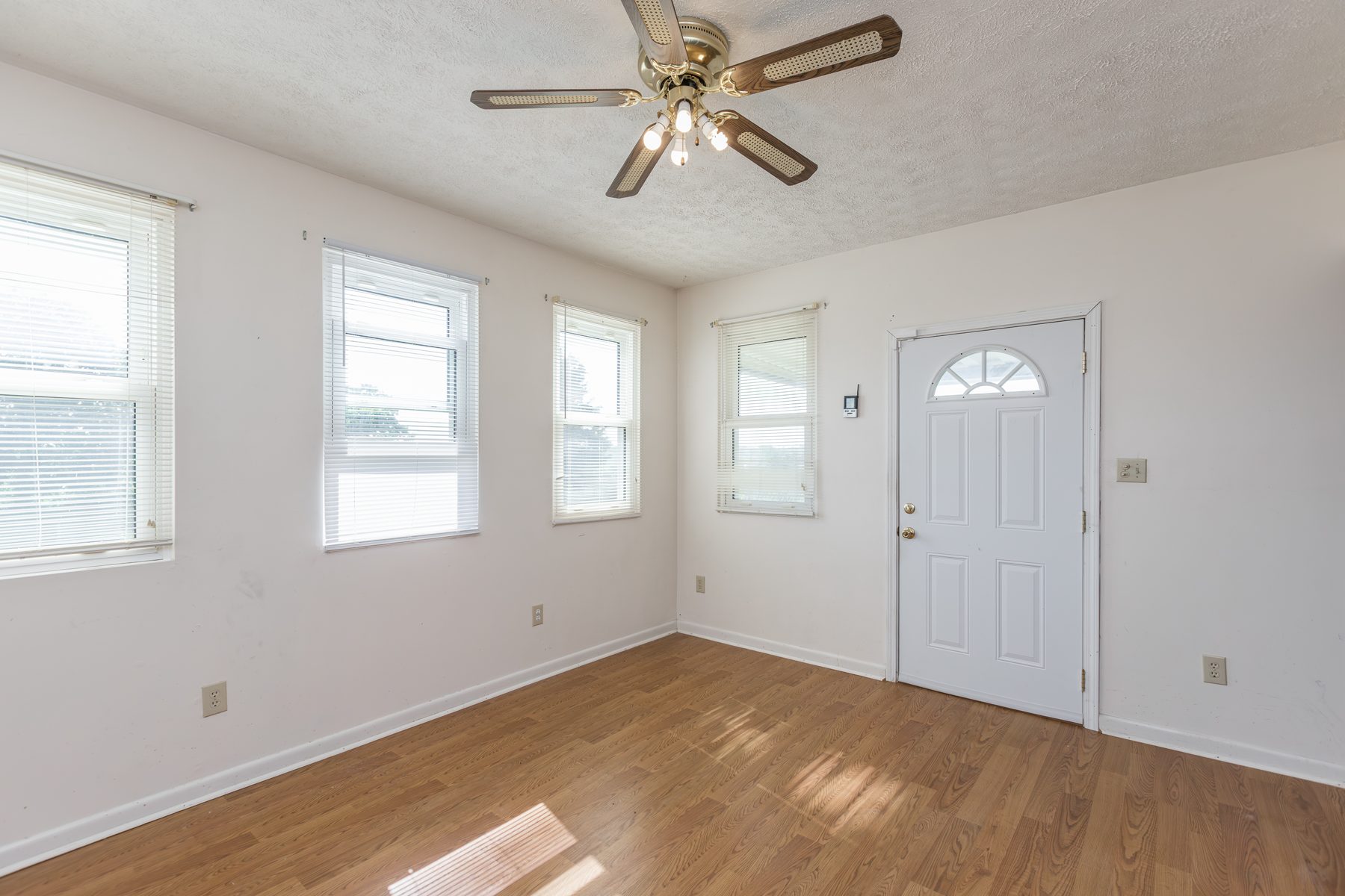 122 Barker Way, Lancaster, KY 40444